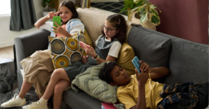 Screen Time for Kids: Limits and Healthy Digital Habits